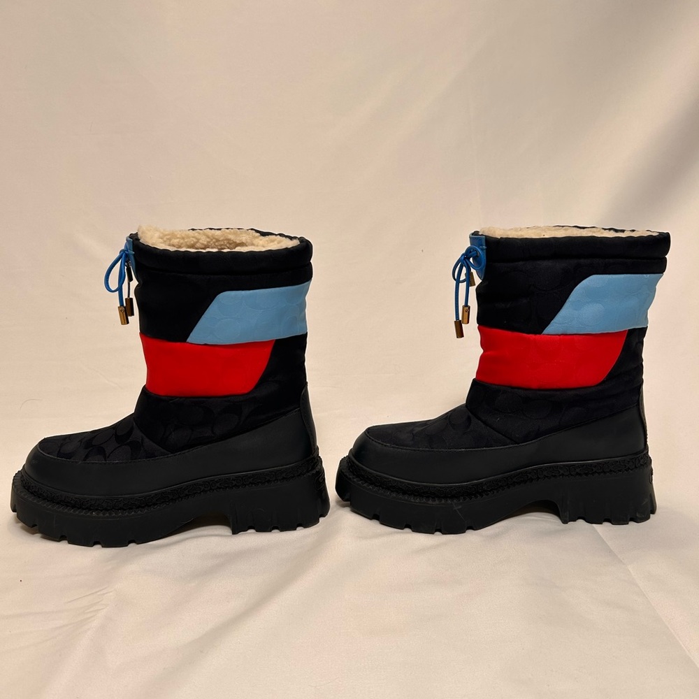 COACH WINTER BOOTS! - Picture 4 of 11